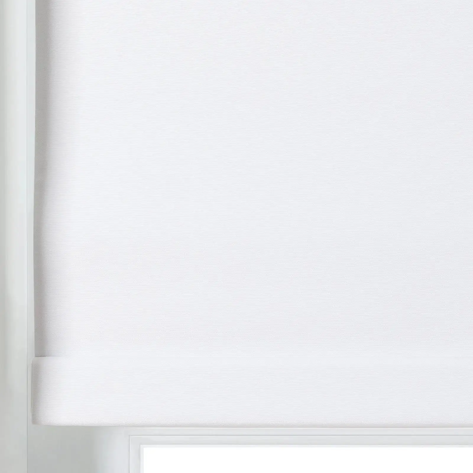 Alvin Basic Premium Blackout Cordless Roller Shades - Image 4