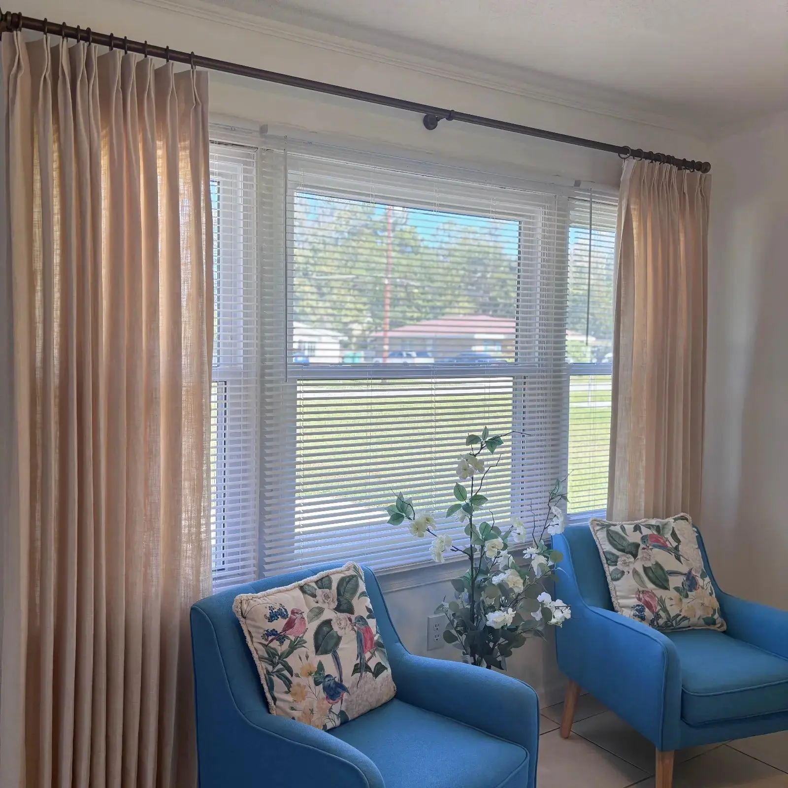 Arno Single Decorative Curtain Rod with Rings - Image 35