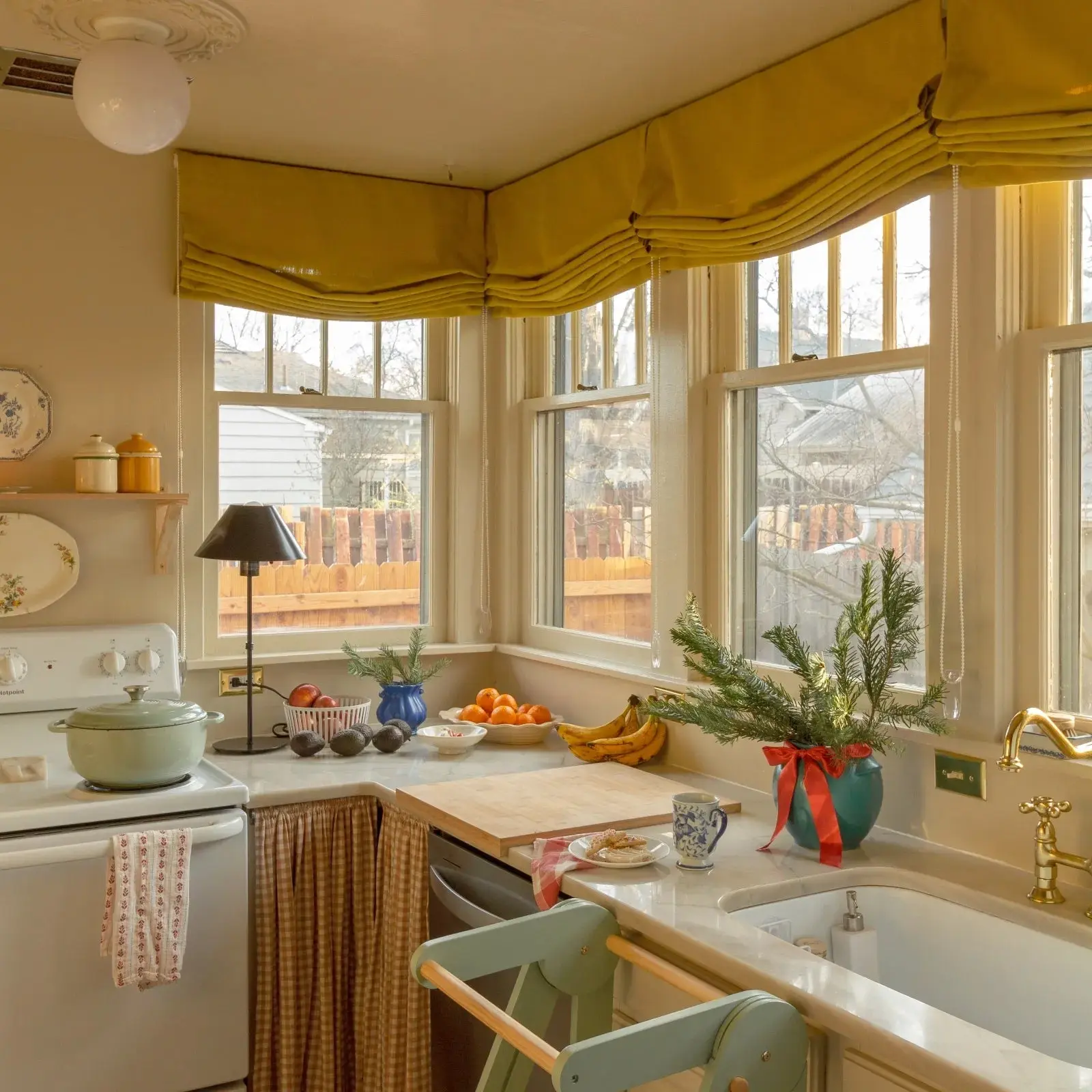 Custom Relaxed Roman Shades Cord Lift - Image 7