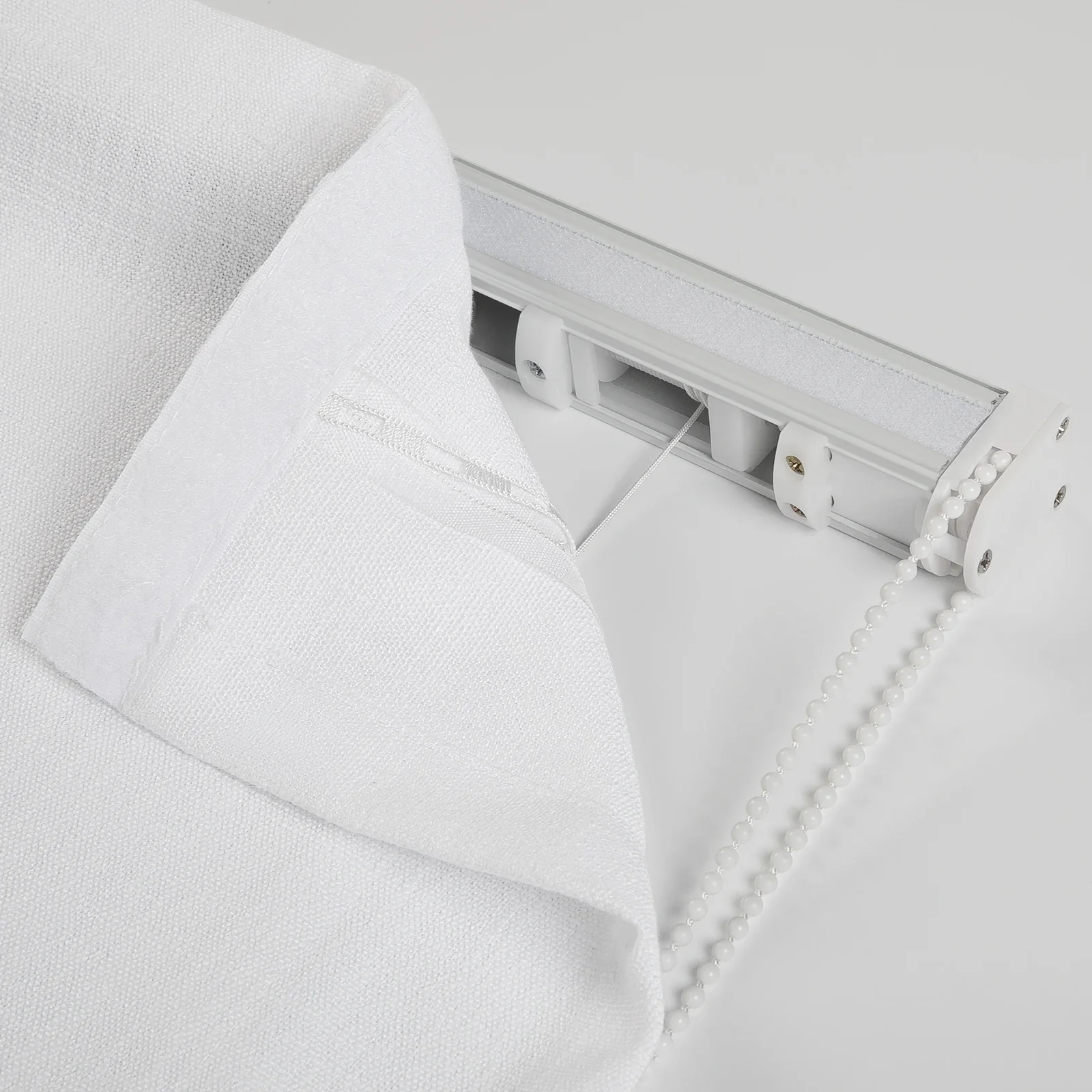 Custom Relaxed Roman Shade with Center Pleat Cord Lift - Image 31