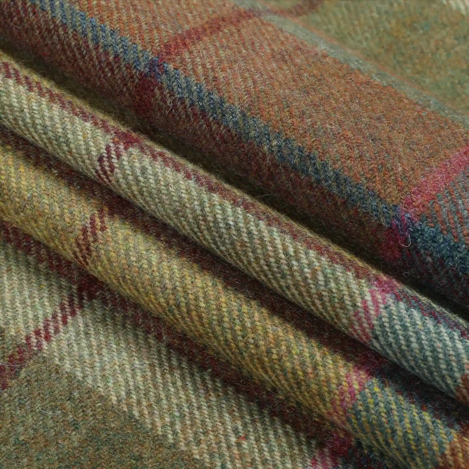 Karin Plaid Pure Wool Thermal Curtain Pleated - Image 5