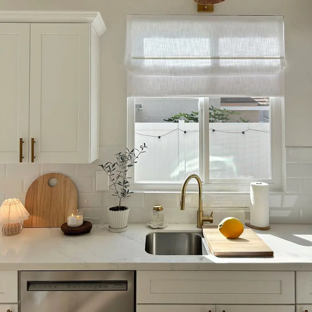 Liz Linen Roman Shade Cordless - Image 90
