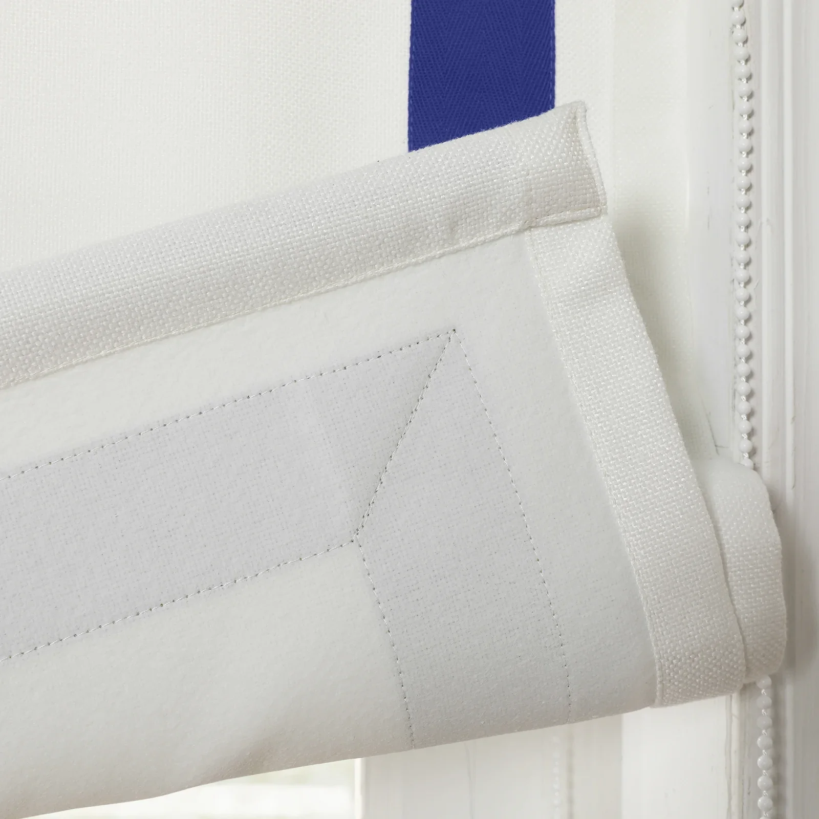 Tyrone Roman Shade with Border Cord Lift - Image 9
